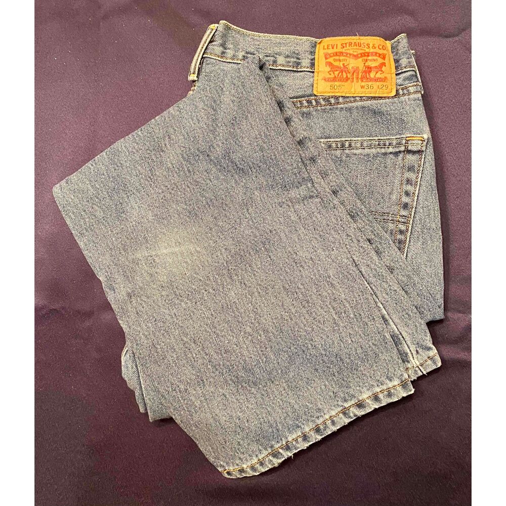 Levis Mens Light Wash Straight Fit 505 Jeans Classic 5 Pocket Design W36 L29